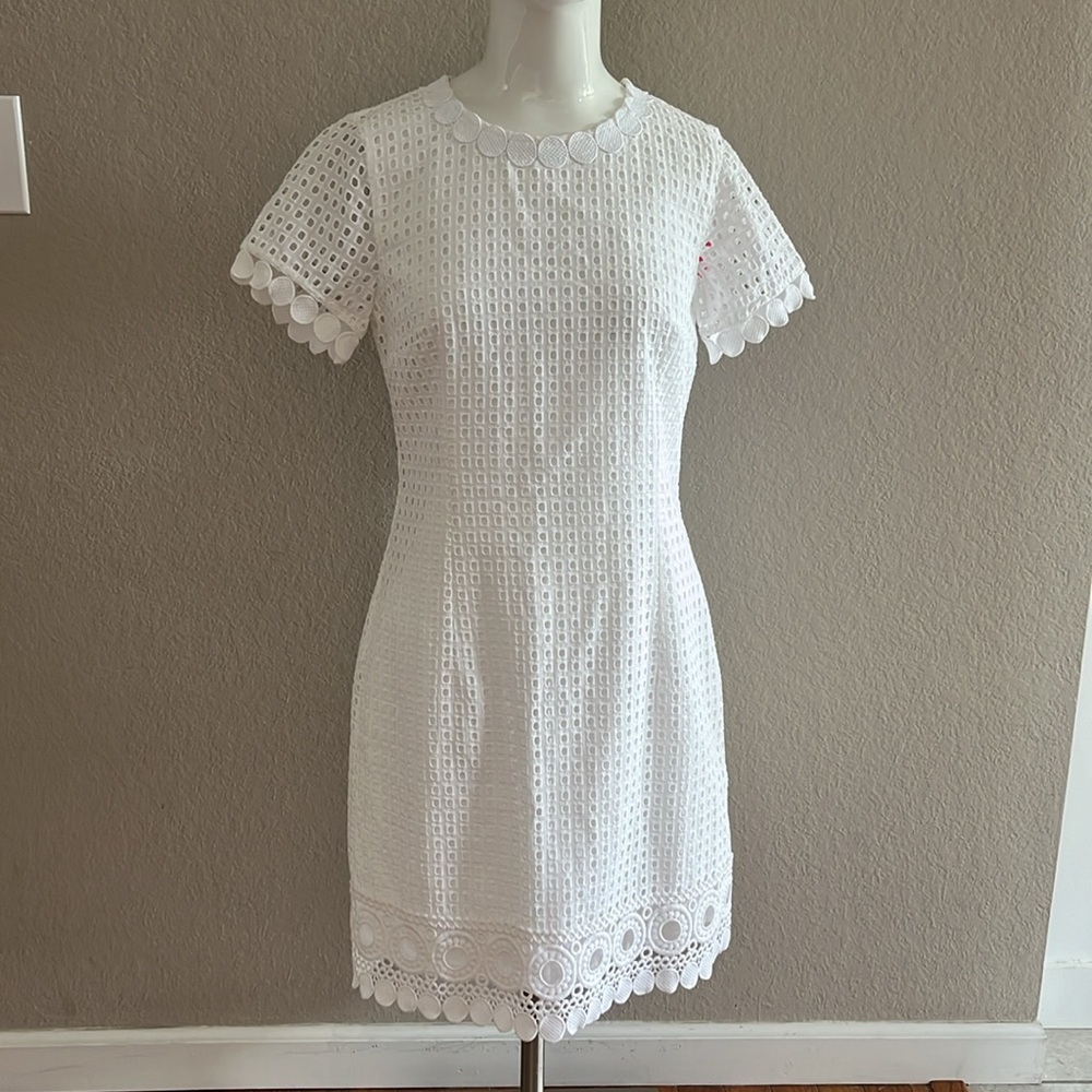 NWT Lilly Pulitzer Jennifer Shift Resort Grid White Eyelet Dress Sz 4 - Picture 4 of 10